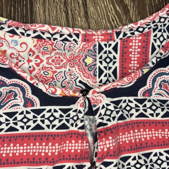 Croft & Barrow woman’s coral, navy, and white designed shirt size medium - Picture 3 of 5